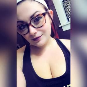 Meet your Posher, Tabitha